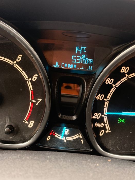 FORD Fiesta 2014 — imagine 2
