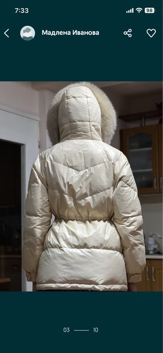 Бяло яке с качулка и естествен пух