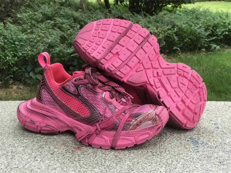 Balenciaga 3XL - Hot Pink/Black