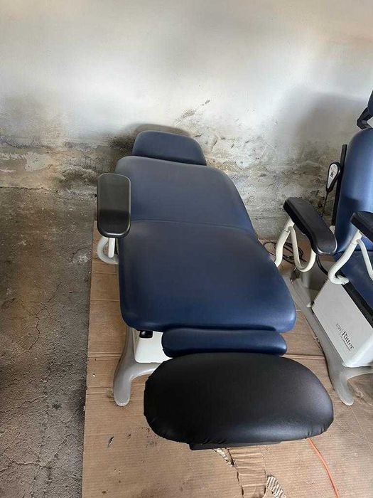 Fotoliu scaun chirurgie/proceduri medicale - cosmetice Ritter 230