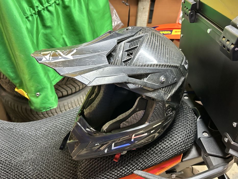 Каска Acerbis Carbin