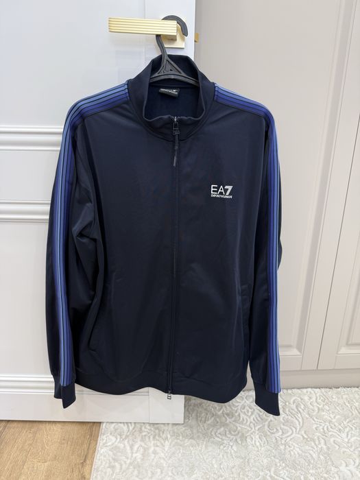 EA7 спортивный костюм