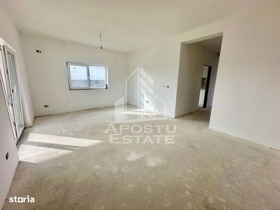 Duplex cu 5 camere in zona benzinariei Eso din Giroc