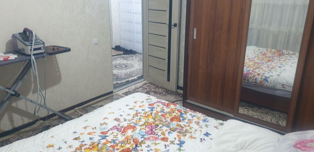 uy sotiladi krasnogorsk poletayeva mavzesida