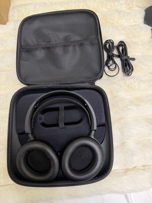 Casti steelseries arctis nova pro wireless