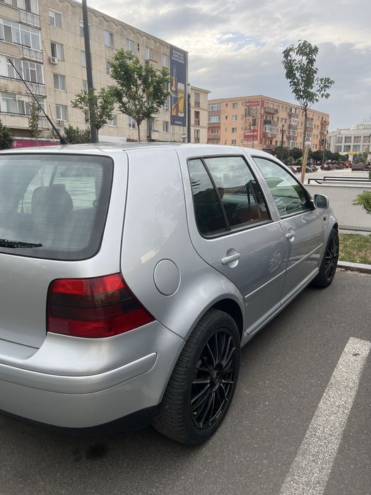 Golf 4 1.6 SR automata