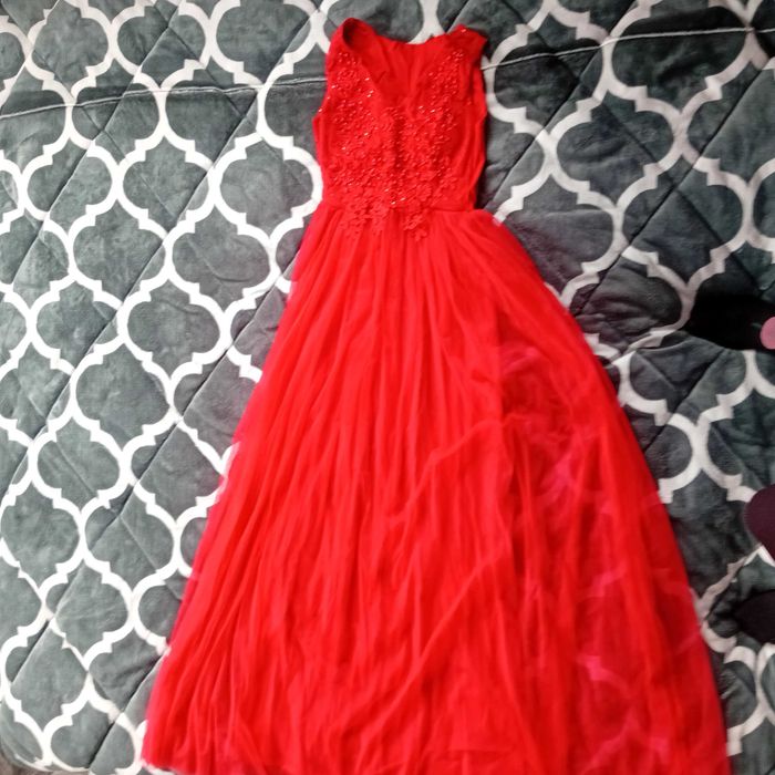 Официална Рокля.