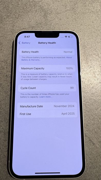 Iphone 16e 256GB, бял, с гаранция 16 месеца