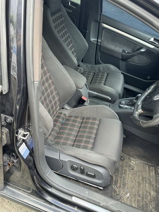 Голф 5 ГТИ 2.0 тфси на части DSG / Golf 5 GTI 2.0 tfsi na chasti