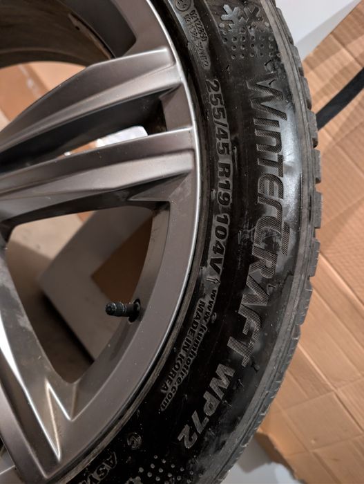 Гуми и джанти за VW Тигуан R-Line