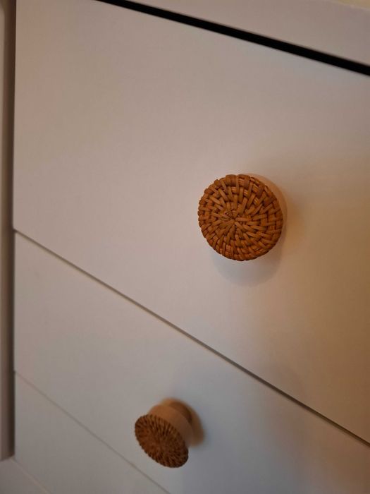 Детско легло с люлеещ механизъм