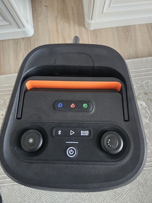 Колонка  портативная JBL 120