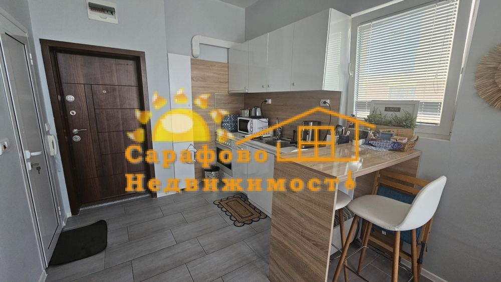 Продажба 2-стаен с гараж гр. Бургас - Сарафово