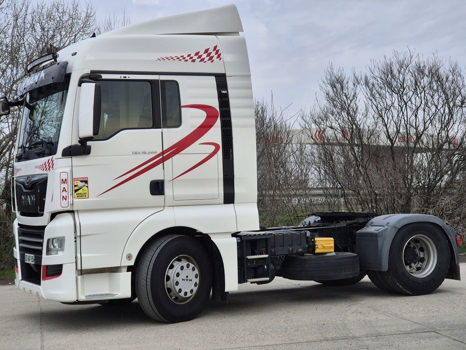 Cap tractor Man Tgx 500