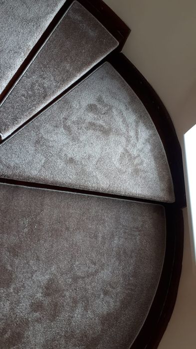 Коврики на лестничные ступени