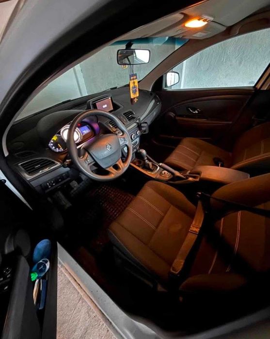 RENAULT Megane 2014 — imagine 4