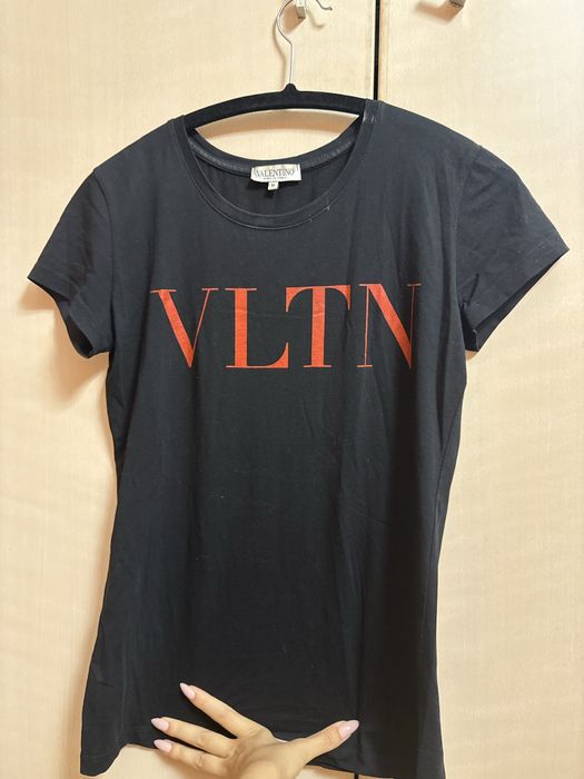 Тениска Valentino