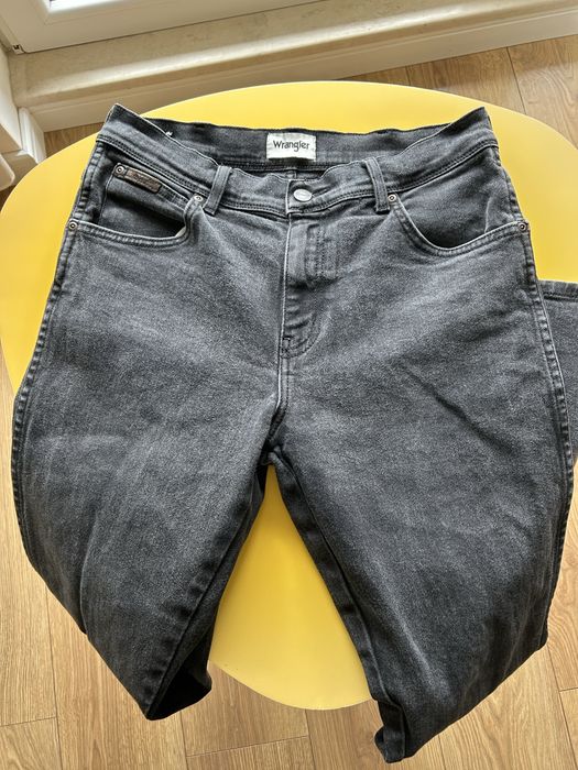 Мъжки сиви дънки Wrangler 32 р-р