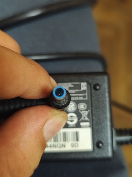 Încărcător laptop HP cu pin