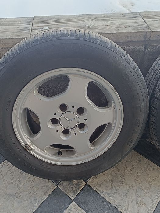 Продам диски на Мерседес
