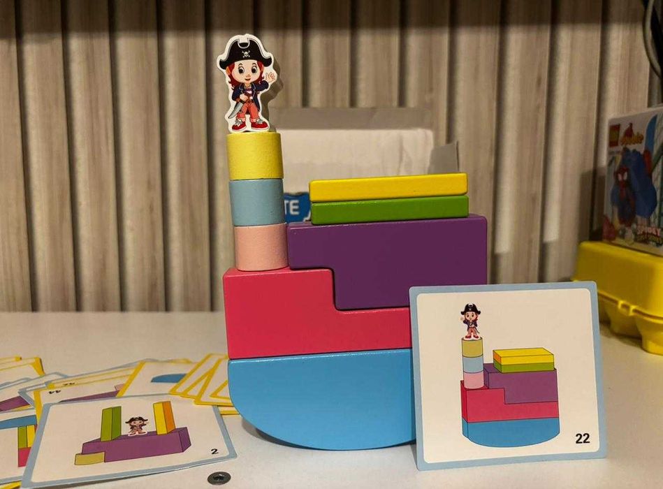 Детские развивающие игрушки