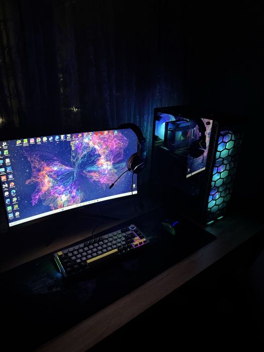 Монитор игровой 27 дюм 120 Гц Curved