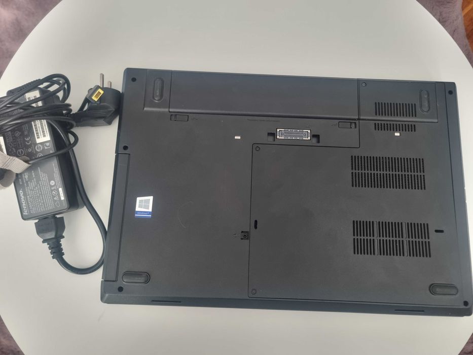 Laptop lenovo thinkpad l570 i5 6200u 8gb ddr4 ssd 128gb