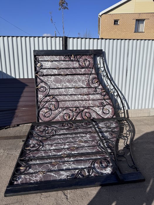 Продам ворота из метала