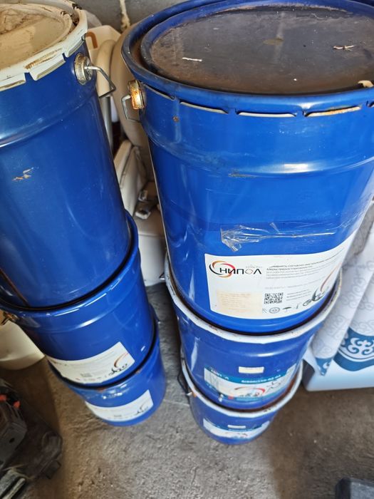 Продам краски 25кг.