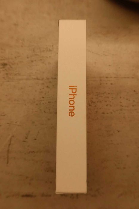 iPhone 17 Pro 512GB Orange – нов, фактура iStyle, 12 м. застраховка