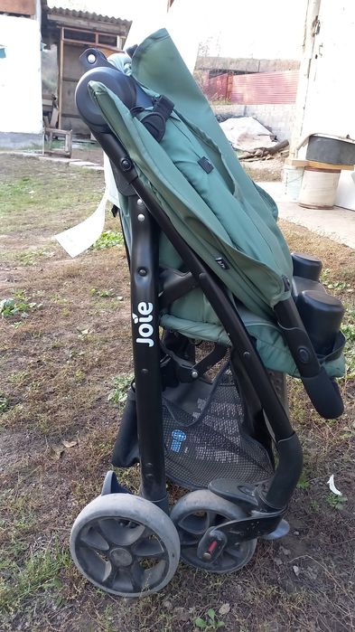 Коляска детская Joie Muze