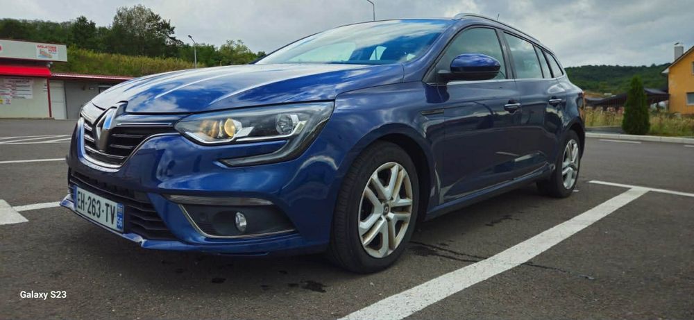 Renault Megane IV dCi 110 cp-EDC ,automată