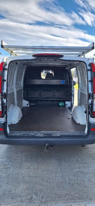 Vând Mercedes Vito 113 2014 impecabil