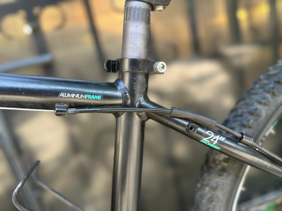 Bicicleta Rockrider700 8-13 ani