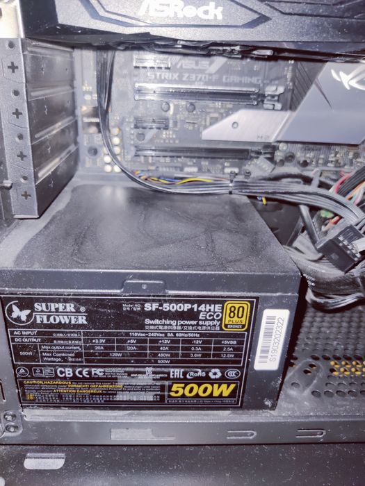 eSport компютър: процесор i7 9700KF, видеокартаRX6600 XT,без HDD / SSD