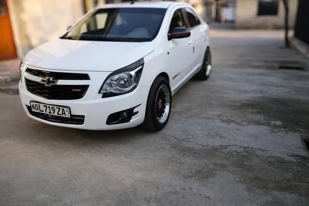 Cobalt 2015 хорошем состоянии