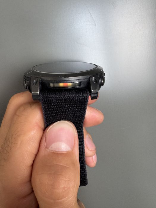 Продава се FENIX 7X PRO sapphire solar 51mm