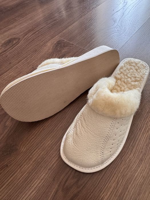 Papuci de casa - piele naturala cu blanita