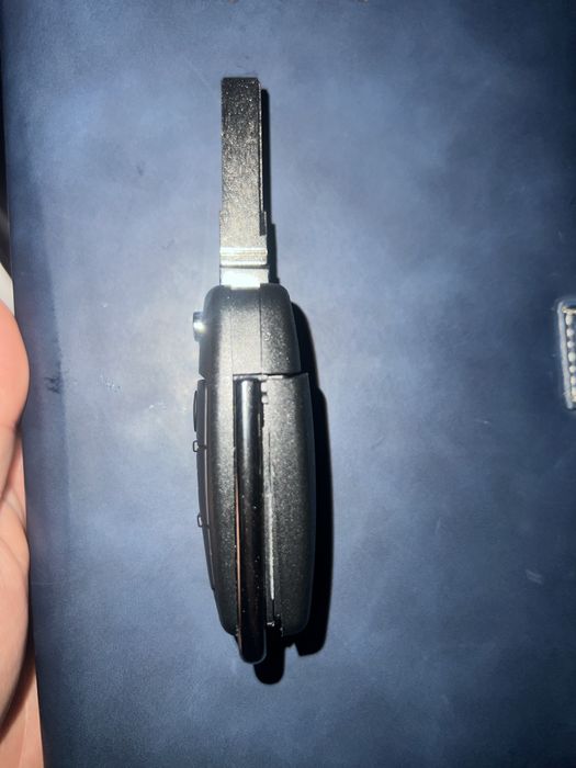 Ключ для авто(ауди, черри тигго)