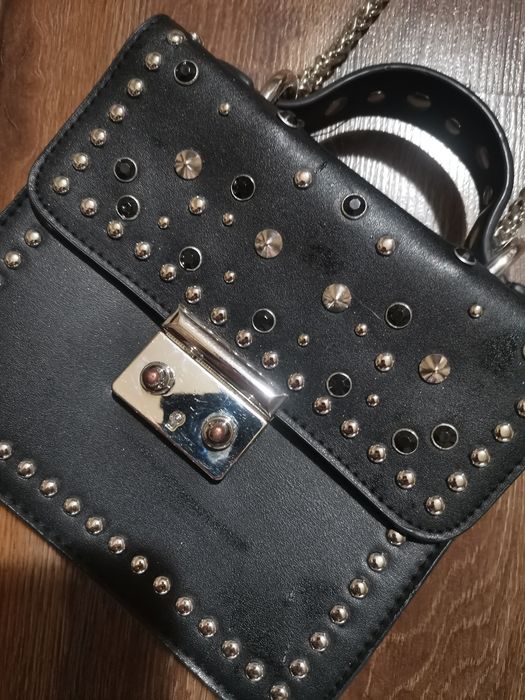 Дамска чанта Bershka