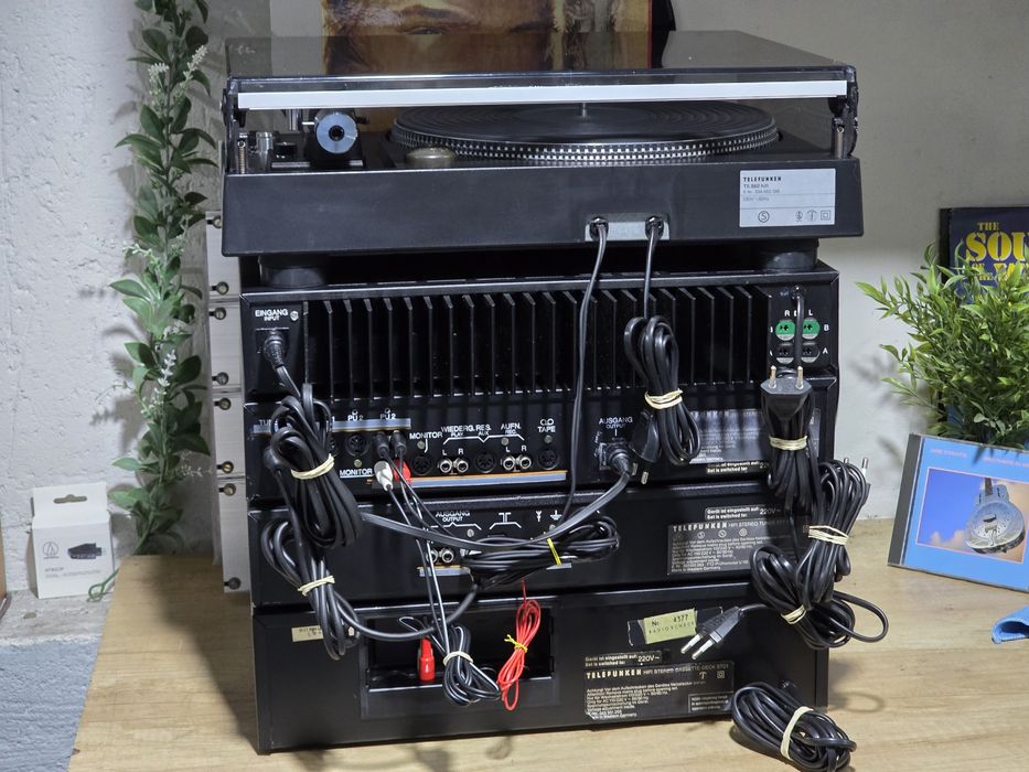Linie audio TELEFUNKEN, amplificator, preamplificator, deck, tuner