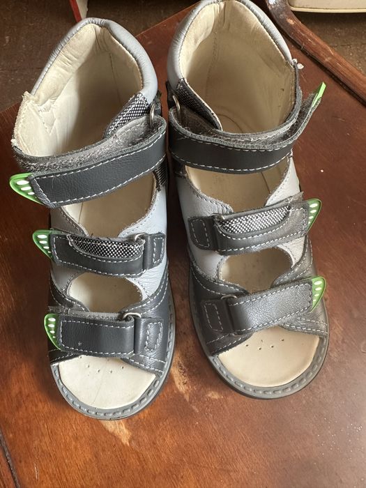 Ортопедические сандали