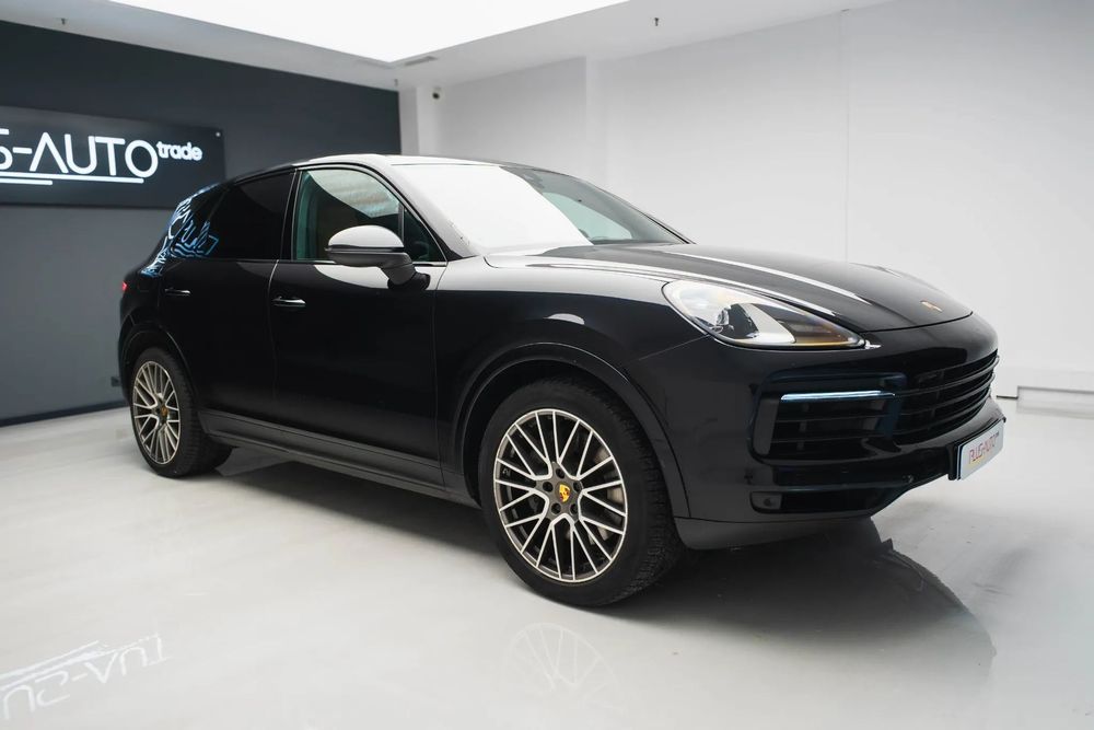 Porsche Cayenne Porsche Cayenne S