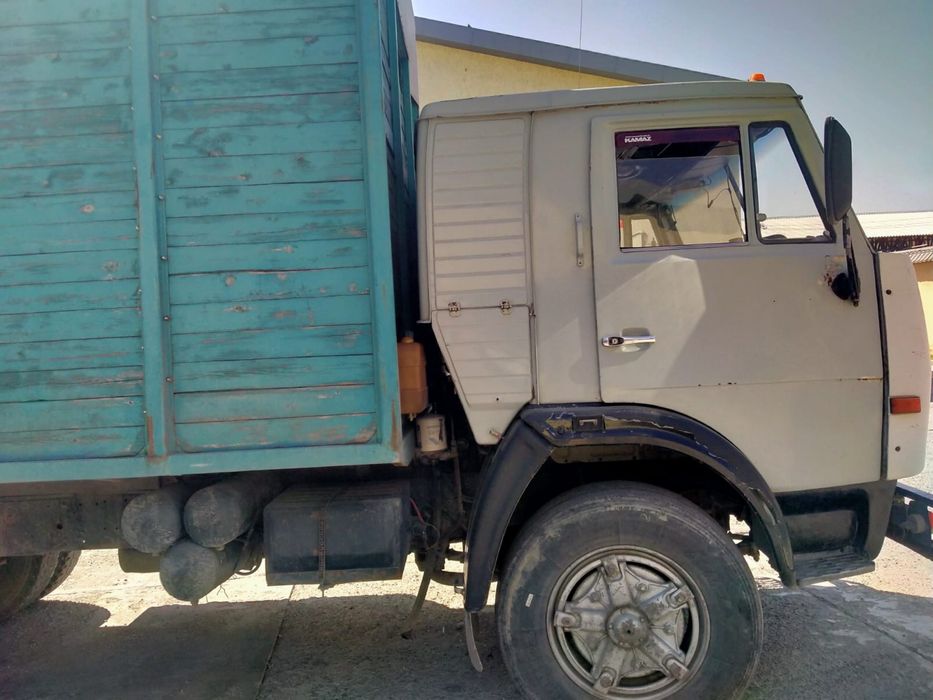 Продам камаз срочно