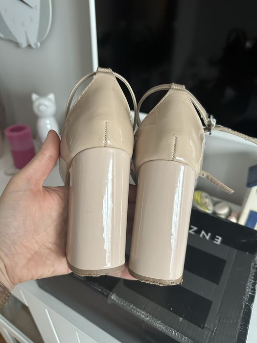 Sandale Benvenuti Enzo Bertini din Piele naturală lăcuită bej