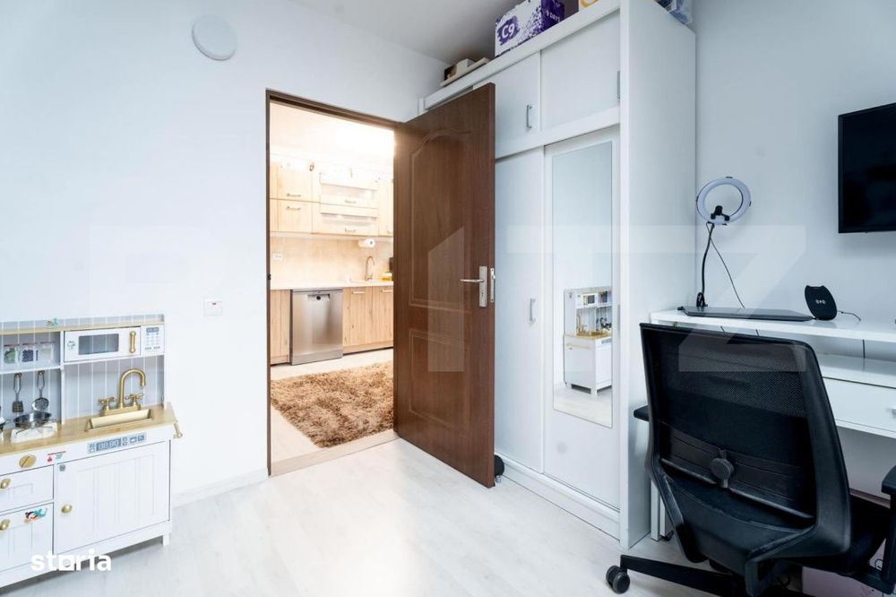Apartament 3 camere, 58.40 mp, strada Florilor