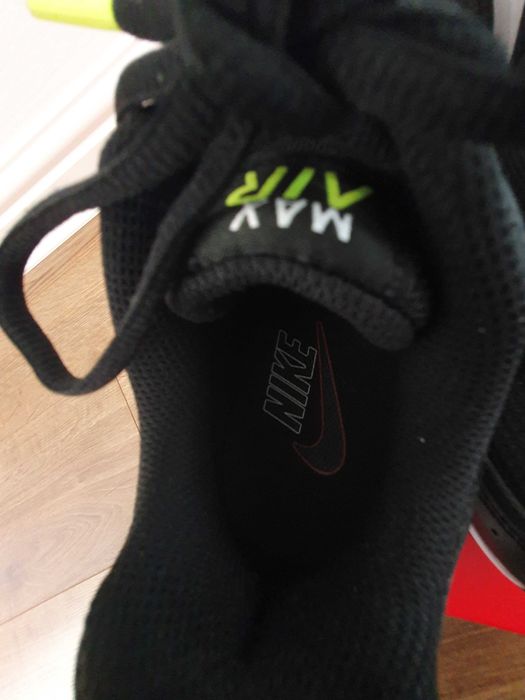 Маратонки Nike Air Max чисто нови