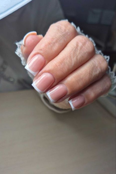 Маникюр, наращивание ногтей