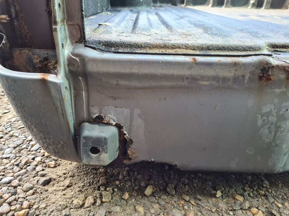 Bena Mazda BT - 50 2006 - 2008 gri (996)