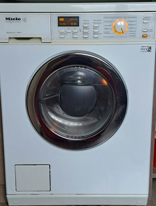 Пералня със сушилня Miele